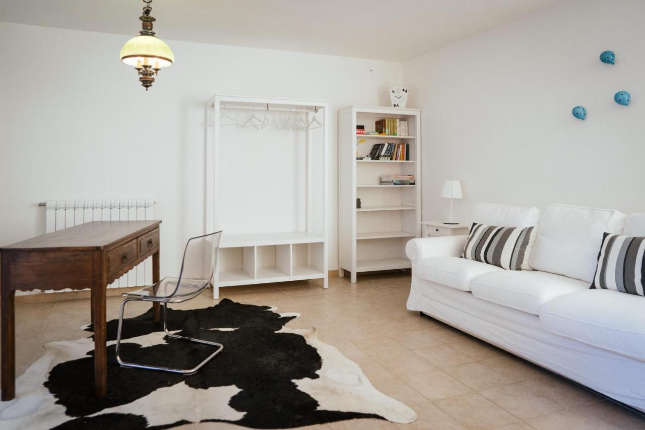 Prestigiosa Villa Con Piscina Condominiale Monopoli Eksteriør billede